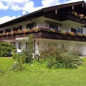 Alpenpension Bergidyll Guest house Schoenau am Koenigsee
