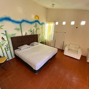 Casa Bugambilias 2*, Cancún Mexiko