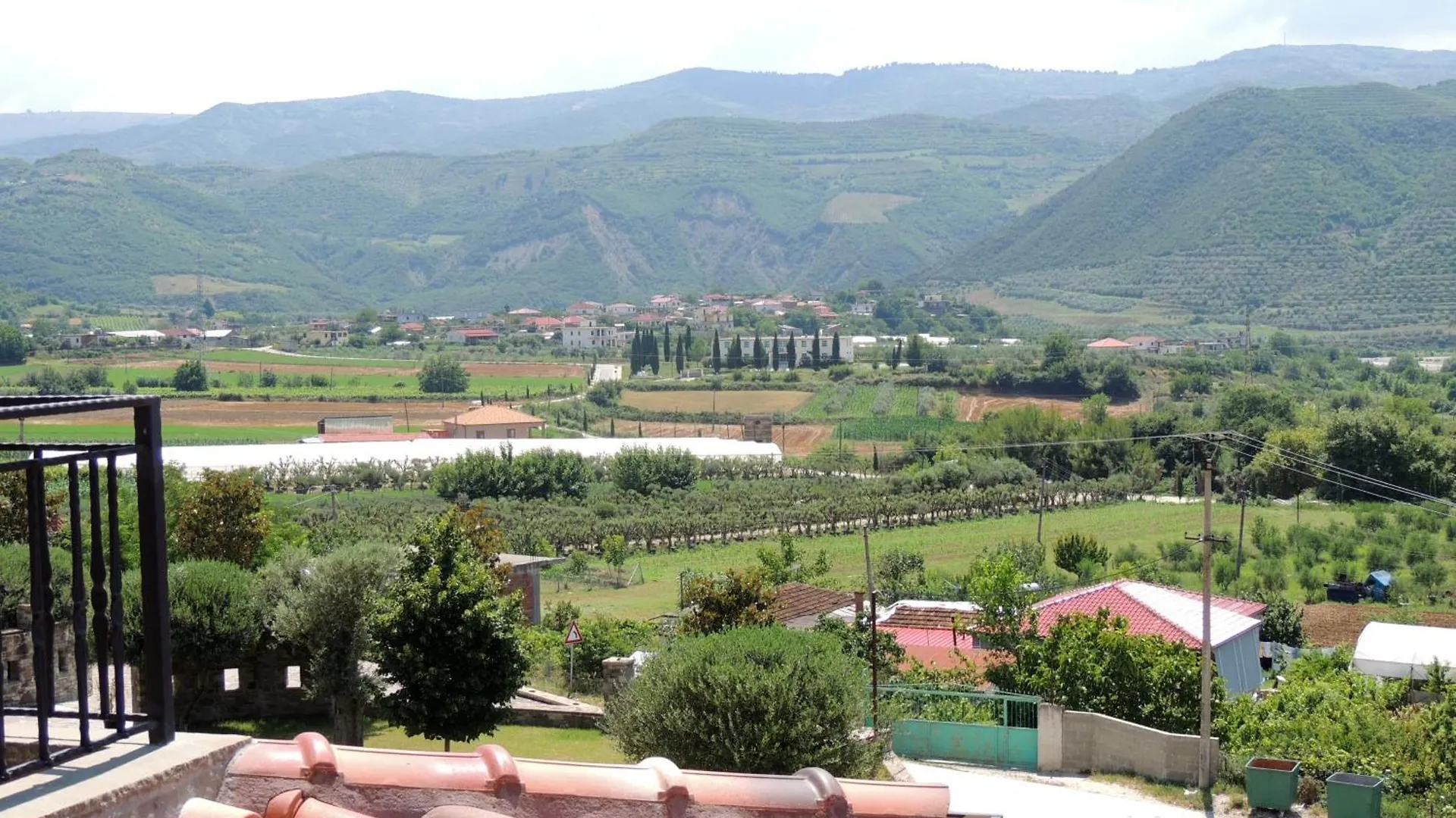 בית הארחה בראט Pupa Winery Serene Stay