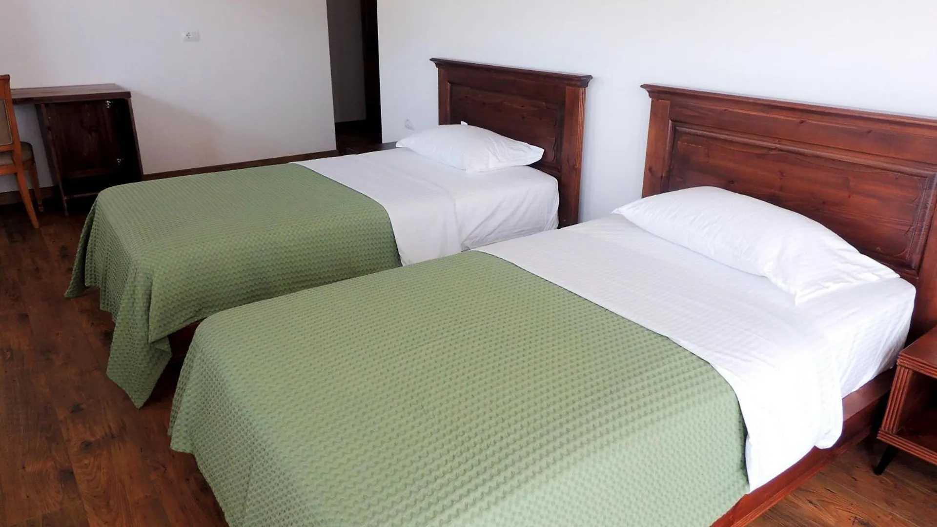 בית הארחה בראט Pupa Winery Serene Stay